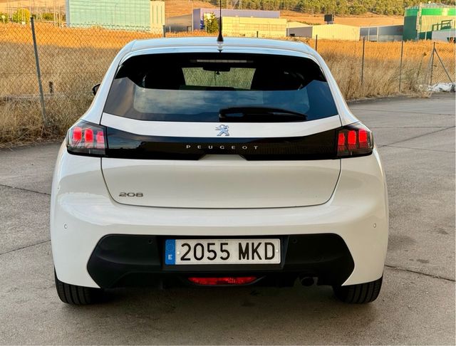 Peugeot 208 2023