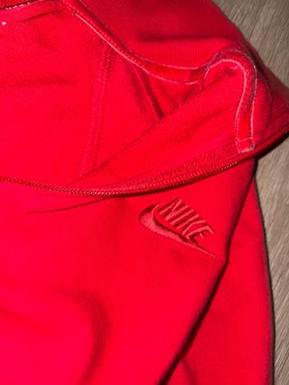 Chaqueta Nike Roja Talla M