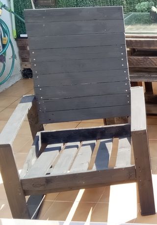 Poltrona da esterno in legno