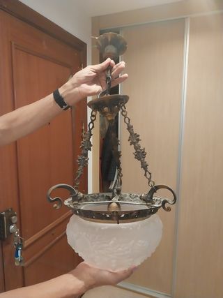 Lámpara de bronce y cristal