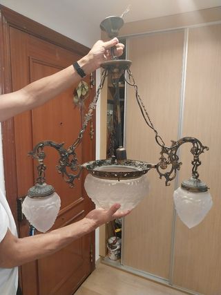 Lámpara de bronce y cristal