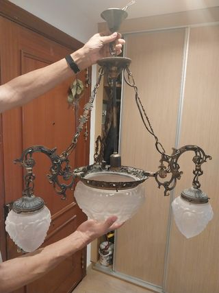 Lámpara de bronce y cristal