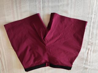 Pantalón corto Quechua morado
