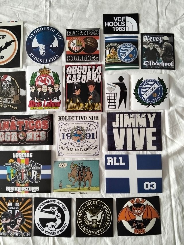 Lote de pegatinas de grupos ultras de fútbol