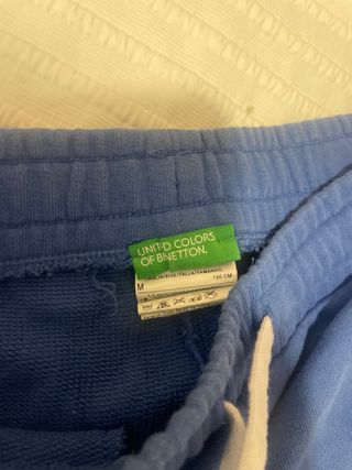 Pantalones cortos Benetton azul y amarillo