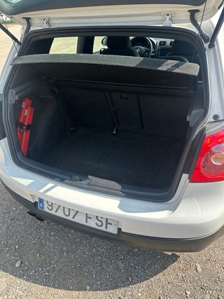 Volkswagen Golf v Gti