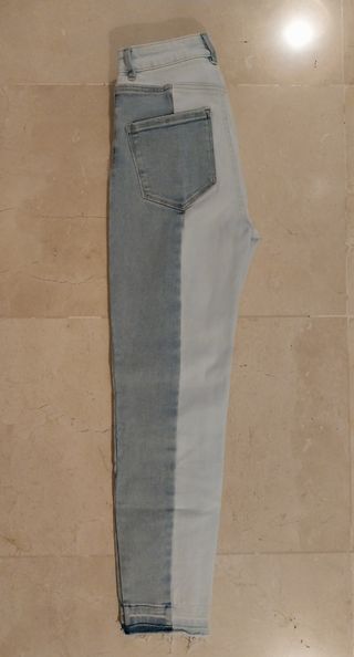Pantalón jeans tiro alto