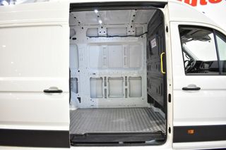 Volkswagen Crafter FURGÓN 30 L3H2 2.0 TDI 140 CV FWD