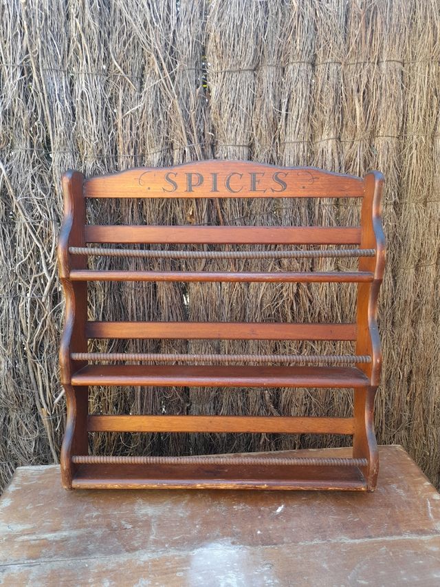 Especiero o Platero de Madera.70 EUR 20 NOVIEMBRE