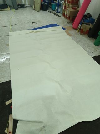Moqueta crema 3.80 x 2m