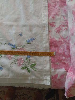 Mantelería de 4 servicios nueva 25