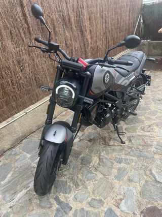 Benelli Leoncino 125cc - Casi Nueva