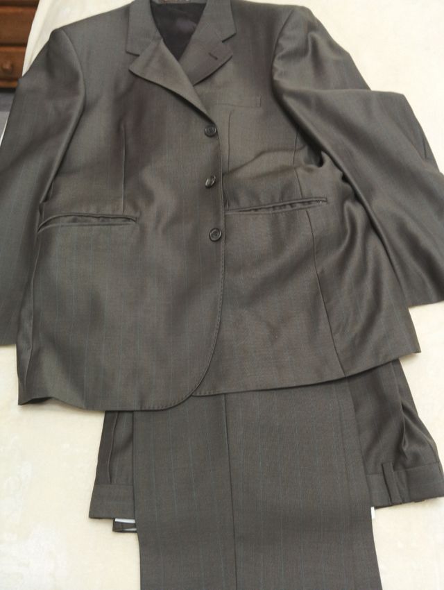 Traje Emilio Tucci Beige Rayas