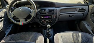 Renault Megane 2001
