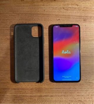 iPhone 11 Pro Max 256GB + airpods 