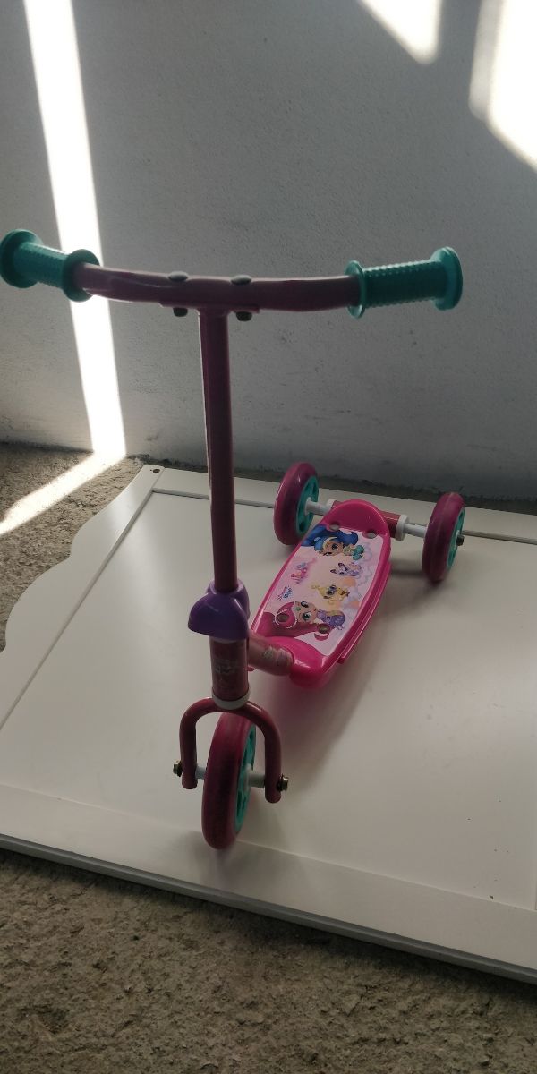 Patinete infantil 3 ruedas Shimmer & Shine