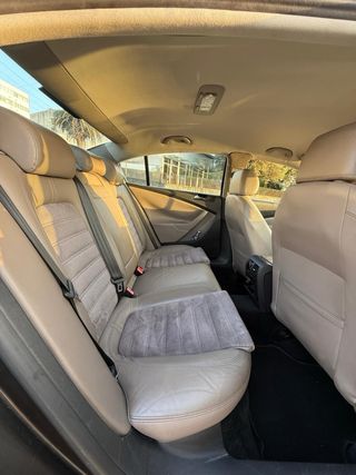 Volkswagen Passat 2006