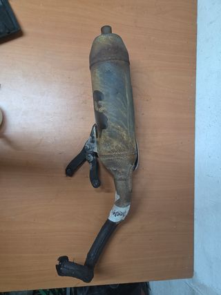 Tubo de escape Yamaha Jog/Neos/Aerox