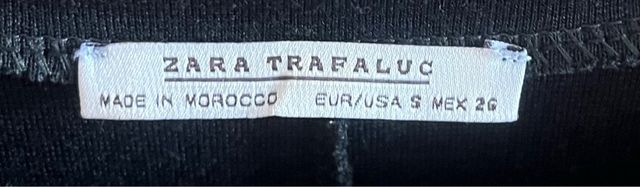 Vestido negro manga larga