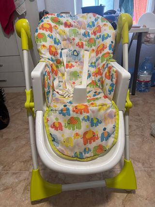 Silla de bebé con estampado de elefantes