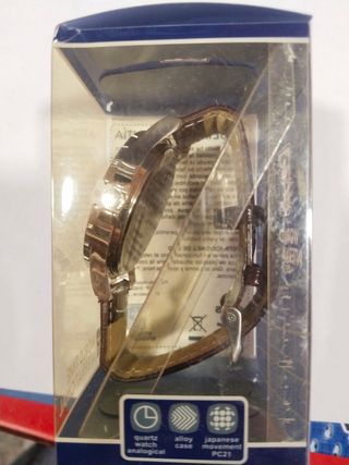 Reloj World Time International