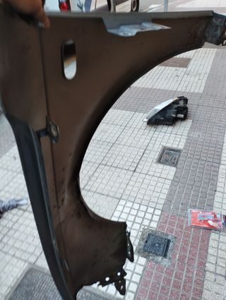 Aleta Derecha Seat Exeo (Reparar)