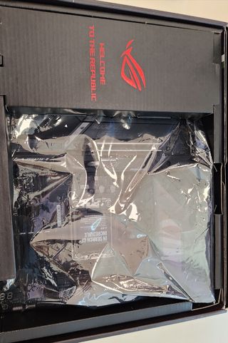 Pack Placa Base ASUS ROG STRIX Z790-E y CPU Intel 