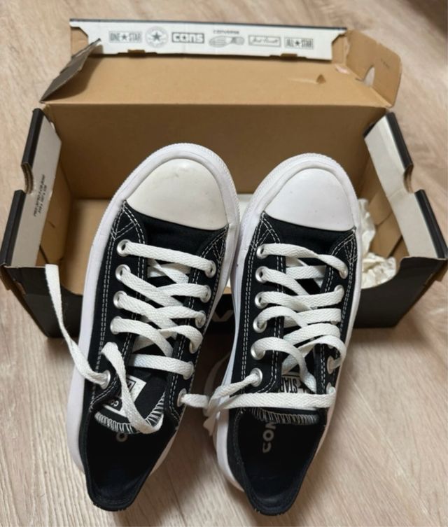 Converse plataforma negras talla 36