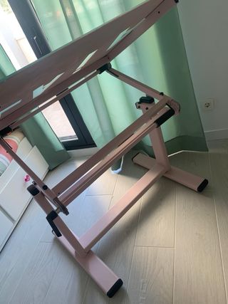 Mesa de dibujo técnico cristal y metal