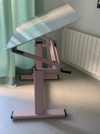Mesa de dibujo técnico cristal y metal