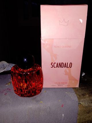 Colonia Scandalo Reyes Queens Eau de Parfum