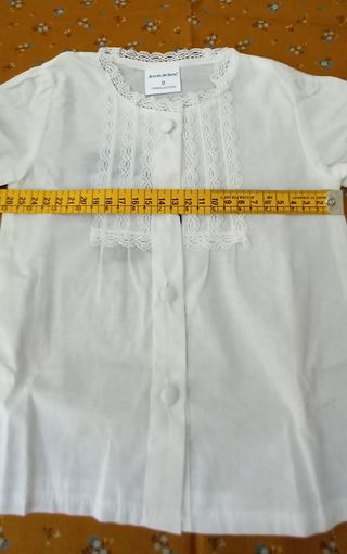Camisa regional niña T0 color beige.