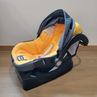 Silla de coche Chicco para bebé