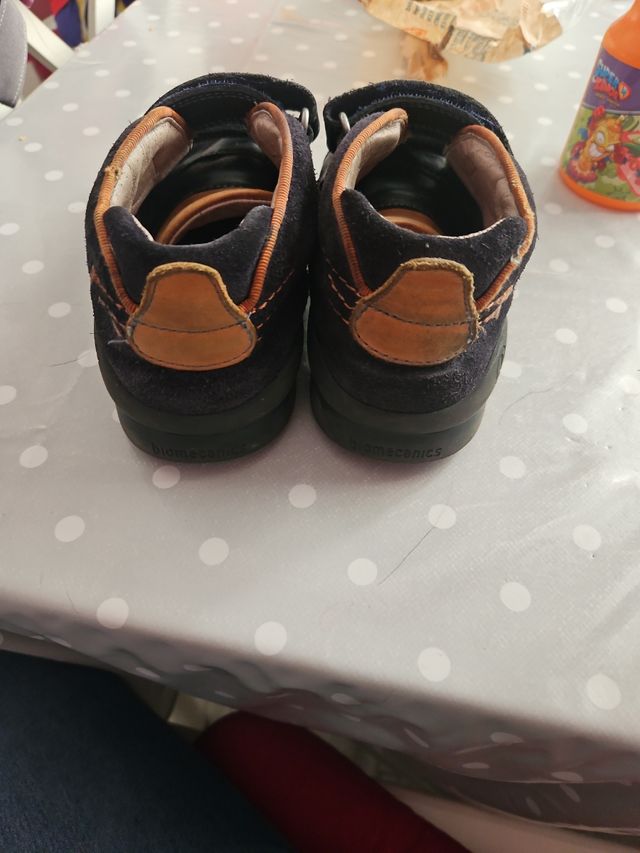 Zapatos Biomecanics Talla 31