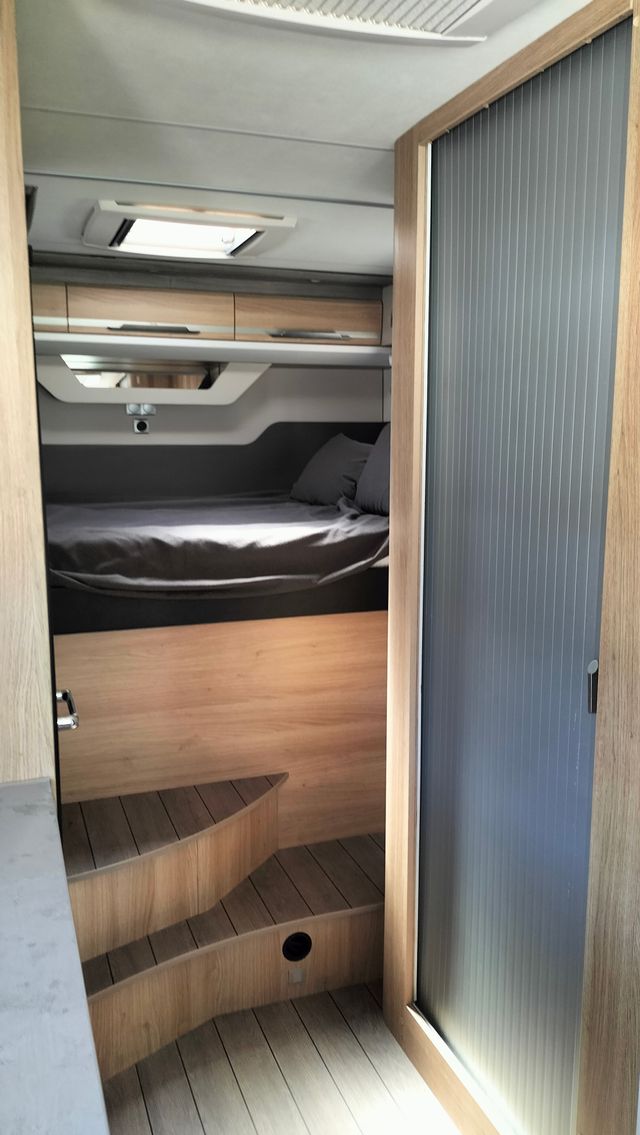 Autocaravana Perfilada Knaus Sky 650 Ti 
