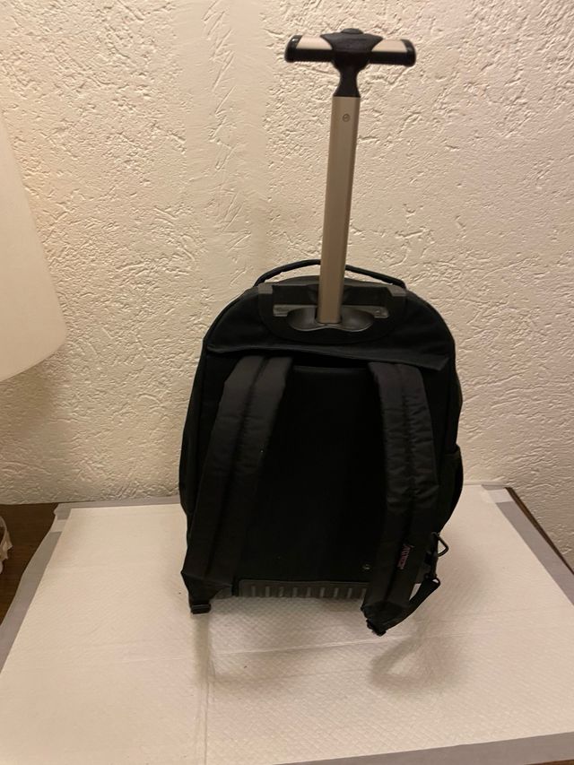 Zaino Jansport con ruote e maniglia