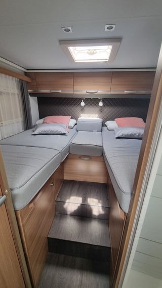 AUTOCARAVANA PERFILADA ADRIA MATRIX AXESS 670 SL