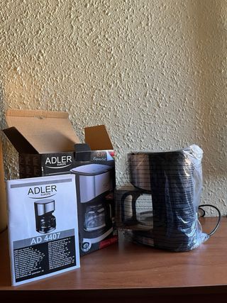 Cafetera Adler AD 4407 0.7L 550W