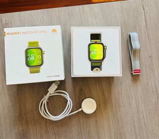 HUAWEI Watch Fit 4 Pro Verde/Plata