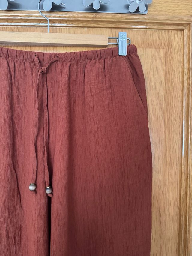 Conjunto Zara granate