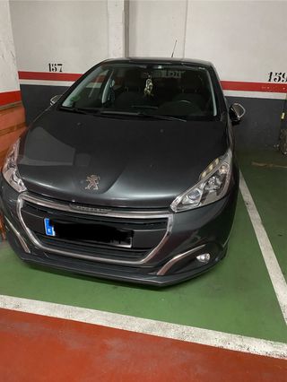 Peugeot 208 2016