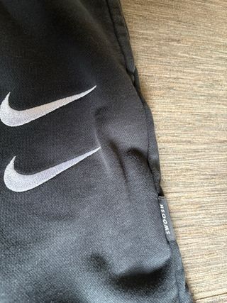 Pantaloncini Nike neri con doppio swoosh