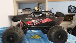 Coche teledirigido monster truck
