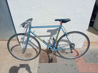 Bicicleta de carretera CM Record azul