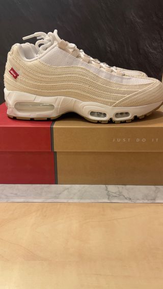 Nike x Levi’s Air Max 95 OG Beige/Blanco