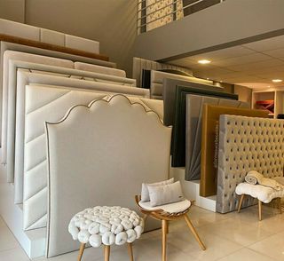 TAPICERO DE BARES Y LOCALES