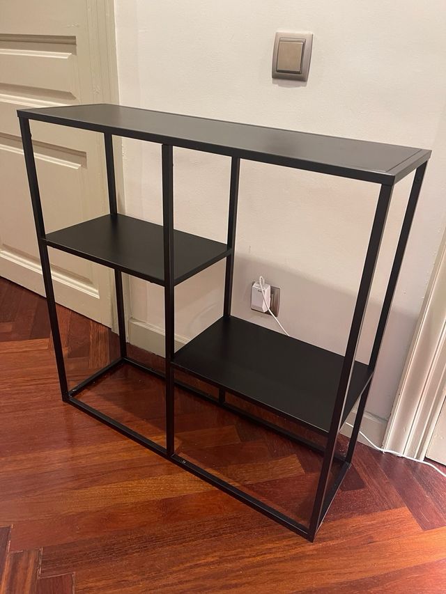 Estantería SKLUM Diseño Metal Negra 
80cmx26cm