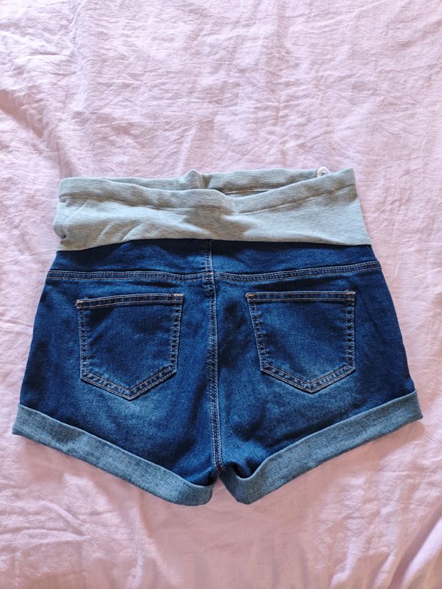 Shorts premaman in denim e grigio