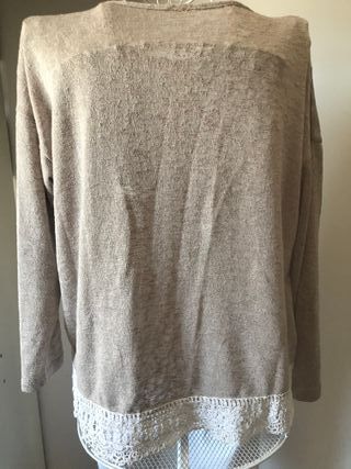 Jersey beige con encaje Talla M