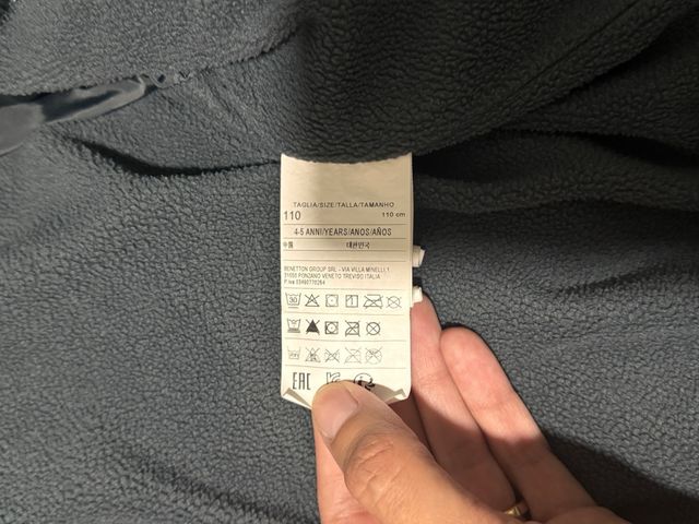 Abrigo Benetton azul niño